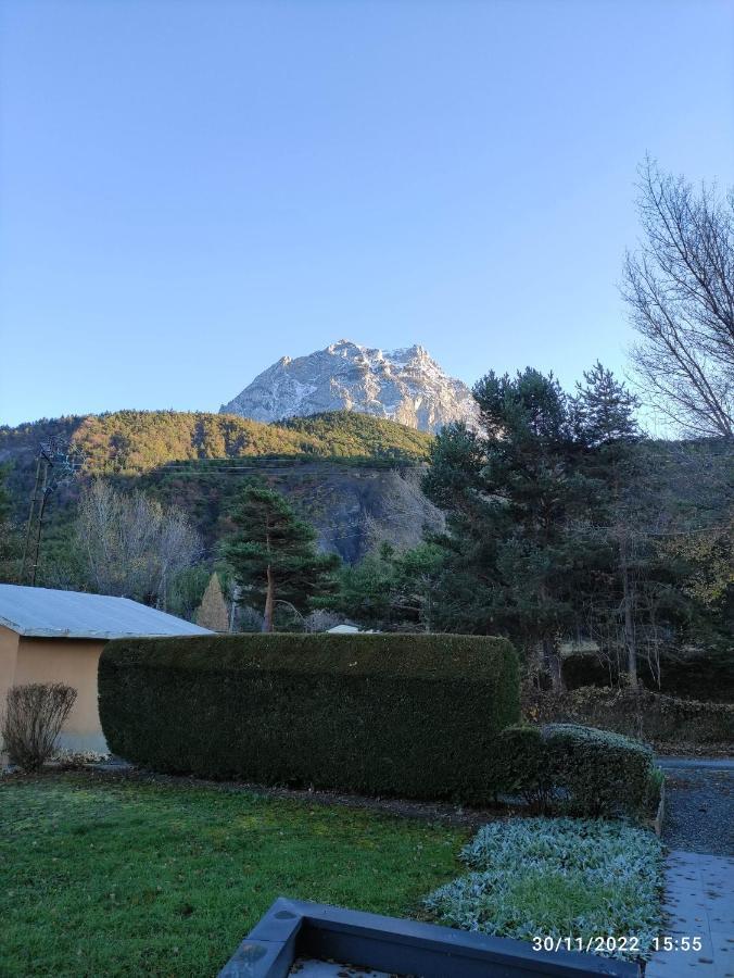 Studio Vue Sur Lac Et Montagne Savines Luaran gambar